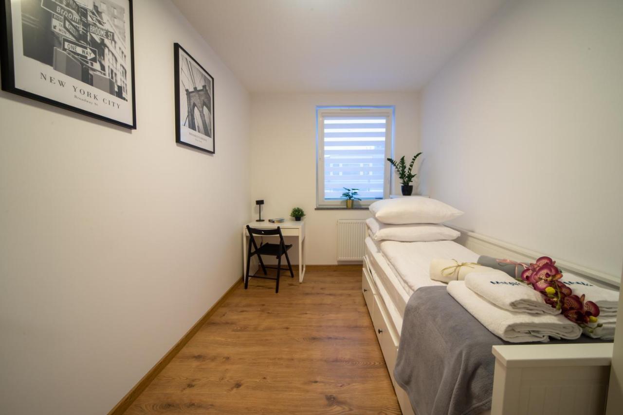 Maya'S Flats & Resorts 49 - Spacious 3 Rooms Apartment In Szafarnia Gdańsk Zewnętrze zdjęcie